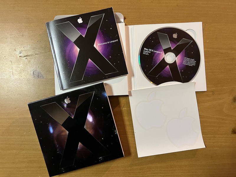 Apple Mac OS X v10.5 Leopard (Retail (License + Media)) (1 User/s) - Full... gallery