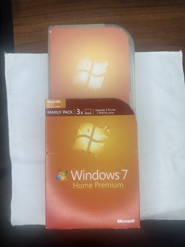 Microsoft Windows 7 Home Premium Upgrade Family Pack For 3 PCs 32 & 64 Bit DVDs gallery