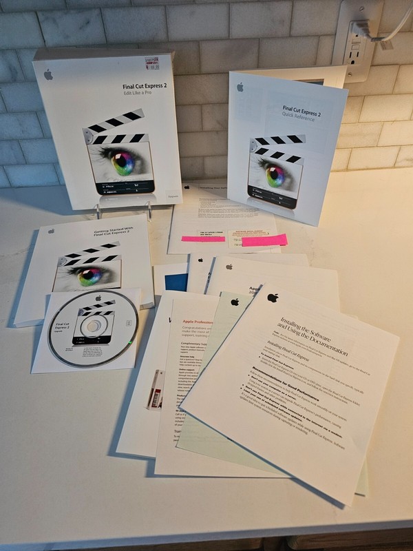 Vintage Apple Macintosh Final Cut Express 2 Upgrade Video Editing Software
