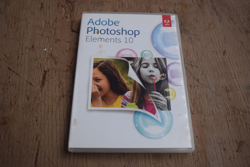 Ad0be Photoshop Elements 10 for PC & Mac – Serial Number Included – Used