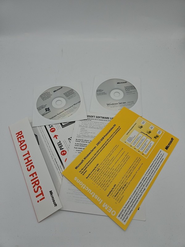 Microsoft Windows Server 2003 R2 Preinstallation Kit CD+ system resource manager