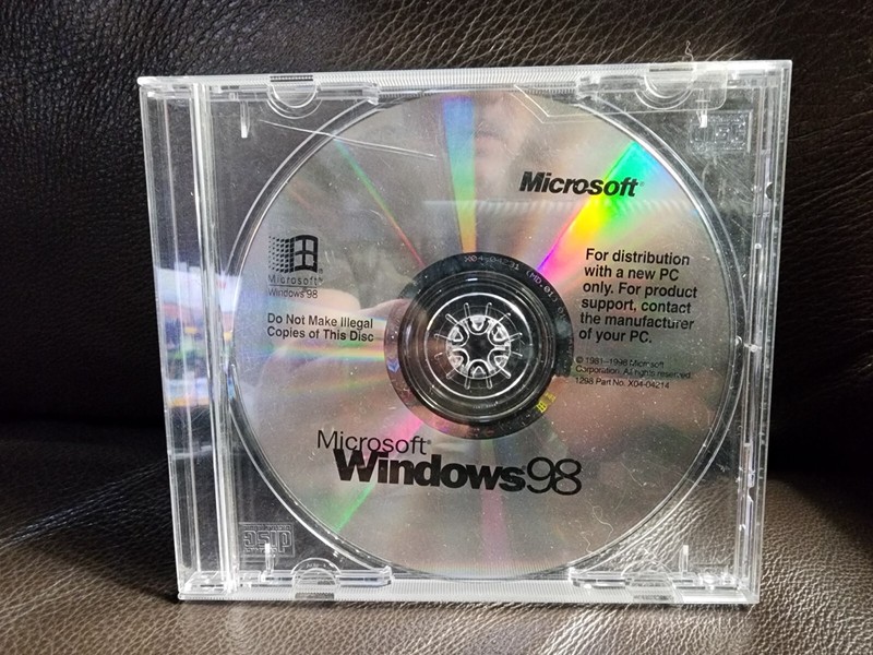 MICROSOFT WINDOWS 98 Version 1998 OEM CD W/O Product Key