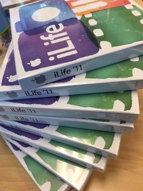 Mac Apple iLife 11 - 1 User Full Version MC623Z/A Macintosh DVD in sealed box gallery