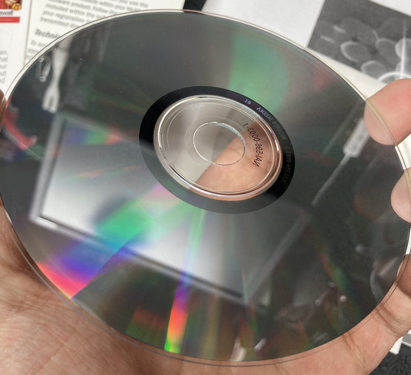 McAfee Internet Security Suite + McAfee VirusScan - Vintage Software Win 98/XP gallery