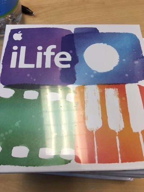 Mac Apple iLife 11 – 1 User Full Version MC623Z/A Macintosh DVD in sealed box