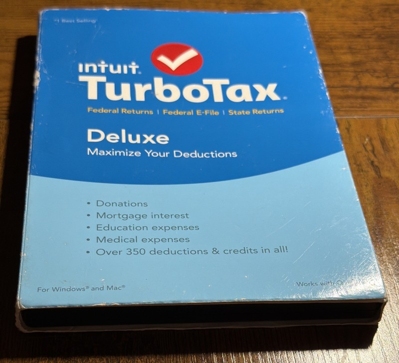 Turbotax 2015 Deluxe. Federal and State. New gallery