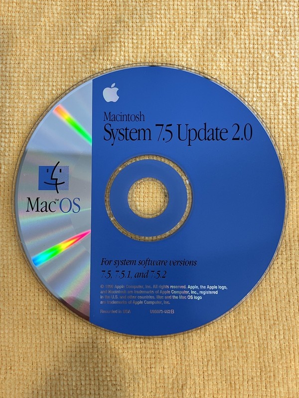 Mac OS 7.5 Update 2.0 • Macintosh Operating System Installer CD-ROM Disc Only