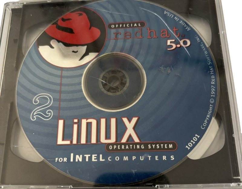 The Complete Redhat Linux 5 Operating System – 2 CD-ROMs