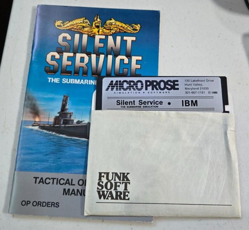 Vintage Microprose Silent Service Submarine Simulation 5.25″ Disk / Manual Only
