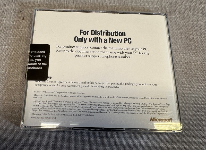 MICROSOFT OFFICE Professional & Bookshelf w/ Money 3.0 for Windows 95 NT OEM gallery
