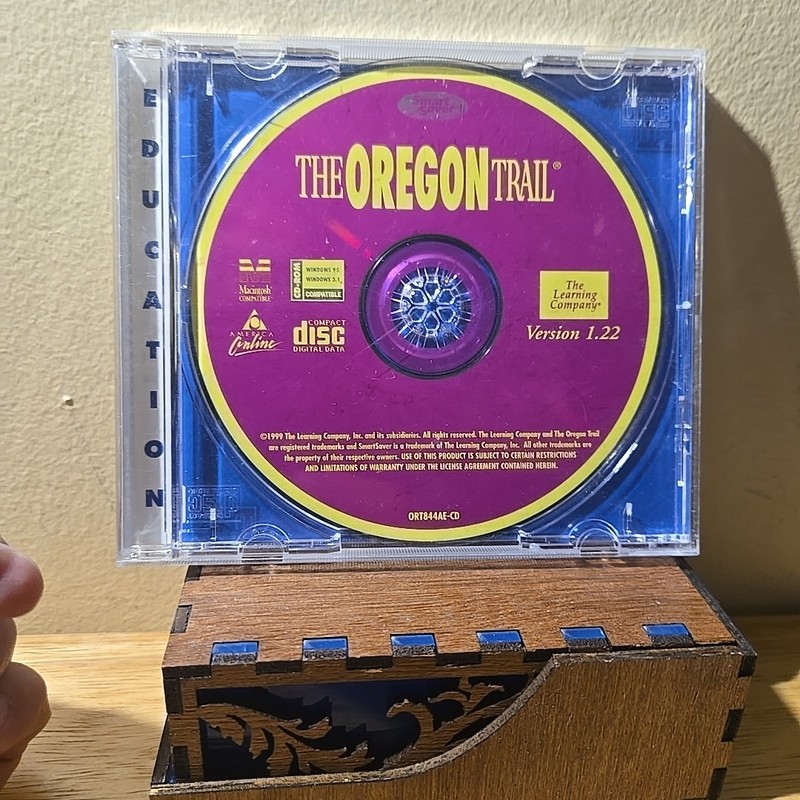The Oregon Trail CD-ROM 1999 Windows Macintosh The Learning Company Software