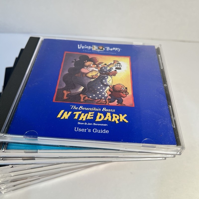 Lot of 10 Living Books PC CD-Rom Harry And The Haunted, Arthur, Little Monster gallery