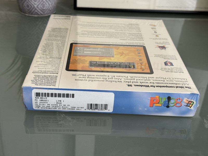 Microsoft Plus for Windows 98 - Companion for Windows 98 New gallery