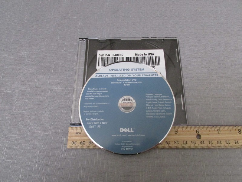 Dell Windows 7 Professional Reinstallation DVD 32 bit SP1 OS Dell P/N 04DTND