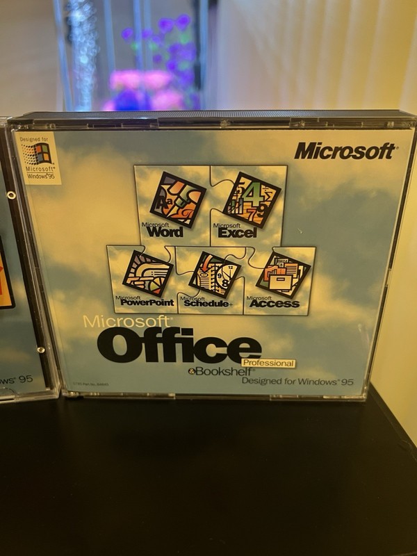 Microsoft Office Professional & Bookshelf Windows 95 & Publisher Complete W Keys gallery