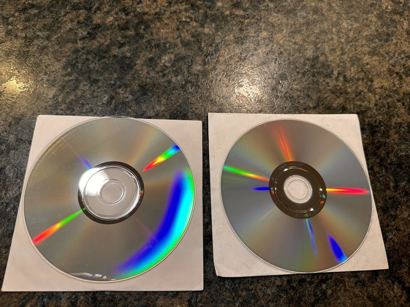 Apple iLife '05 Install DVD and CD Version 5.0 For Mac gallery