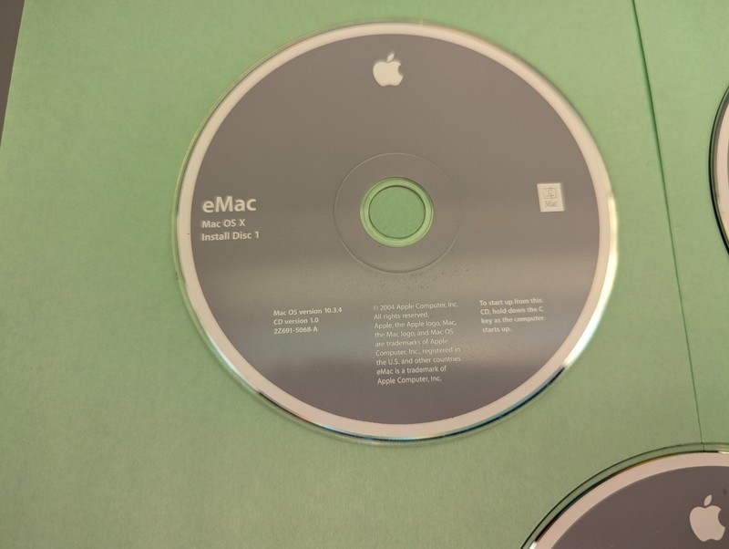 Apple Macintosh eMac (2004) Software Install/Restoration CD’s gallery