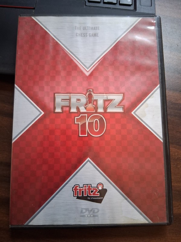 Chess Base FRITZ 10 Chessbase Computer World Champion DVD Software