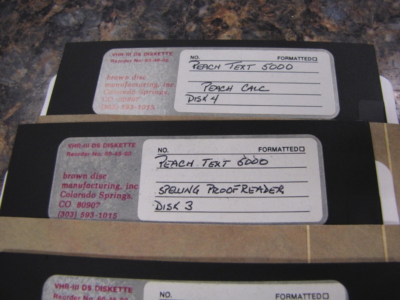 Lot of (10) Vintage Peach Text 5000 Software 5.25" Disks W/Box - MF37 gallery