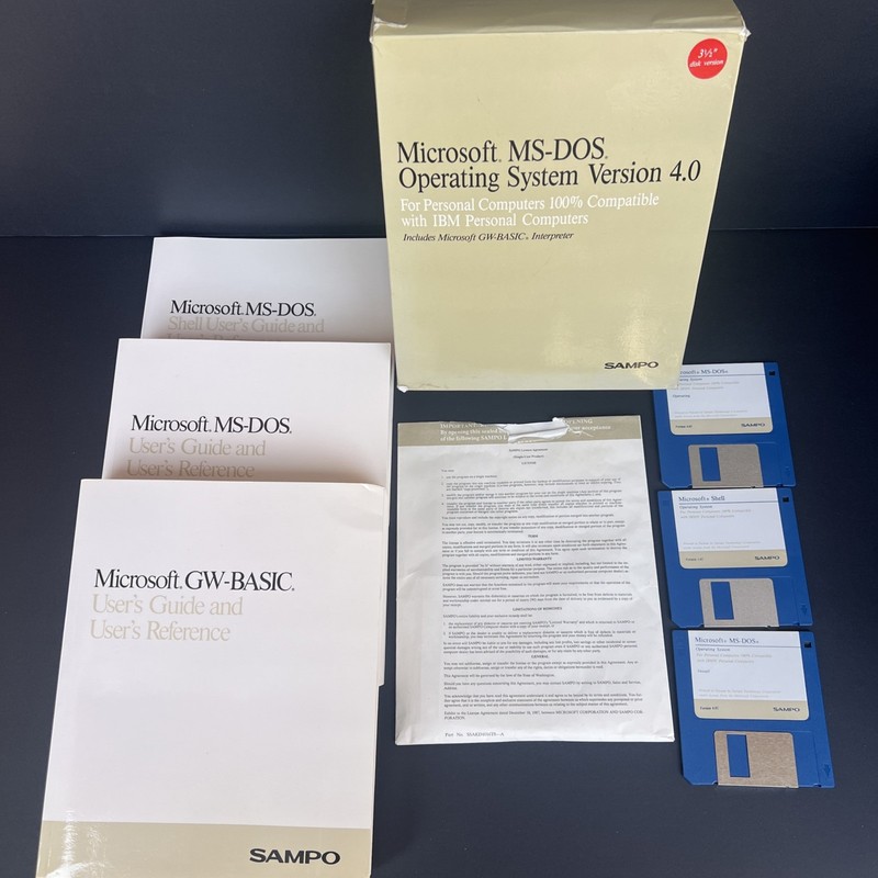 Microsoft MS-DOS 4.01 Operating System 3.5” Floppy Disks w Manuals Complete