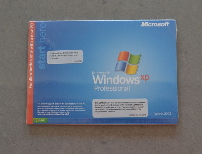 Microsoft Windows XP Professional Version 2002 – MISSING KEY STICKER, NEW SEALED