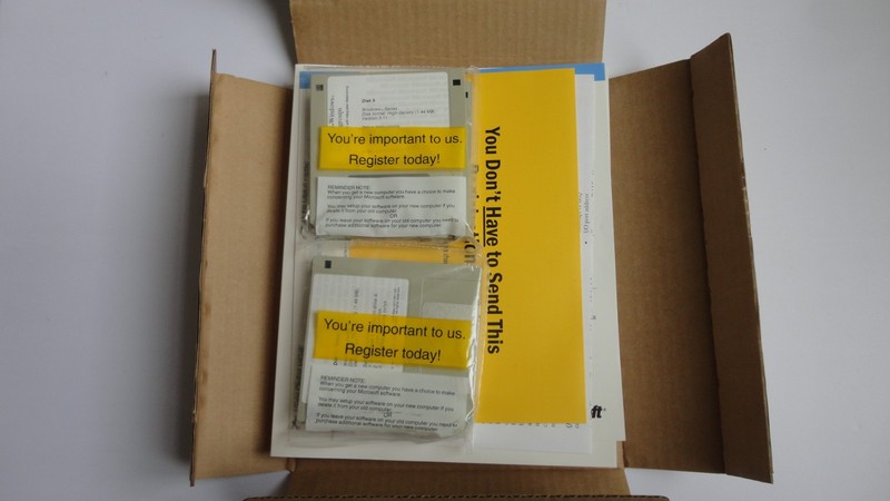Microsoft Windows for Workgroups Windows 3.11 Original Box 3.5 Floppy Pre owned gallery