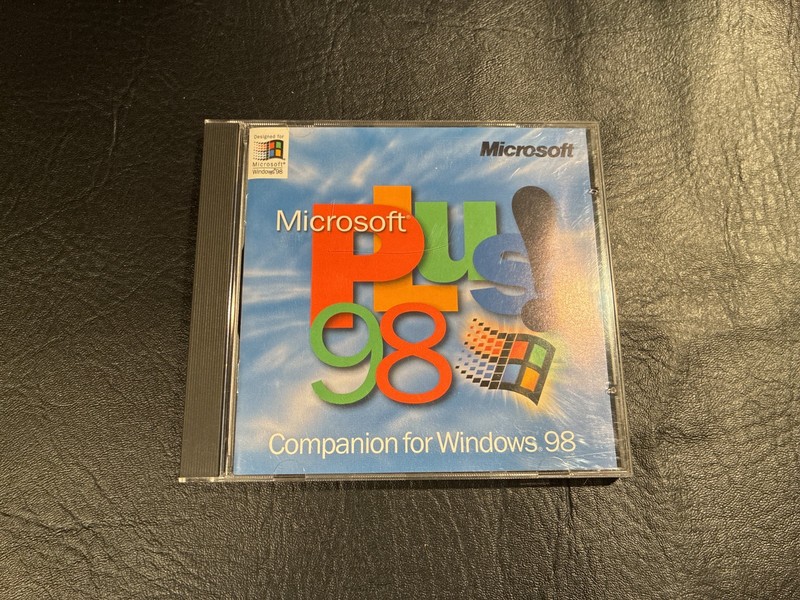 Windows 98 Plus! CD – Disc with Case