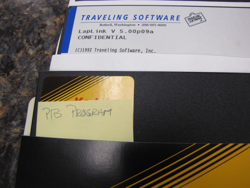 Lot of (9) Vintage Software - Calendar Creator/Lap Link 5.25" Disks W/Box - MG47 gallery