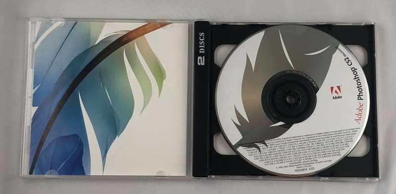 VINTAGE 2005 ADOBE PHOTOSHOP CS2 & VIDEO TRAINING DISC FOR MACINTOSH w/ SERIAL # gallery