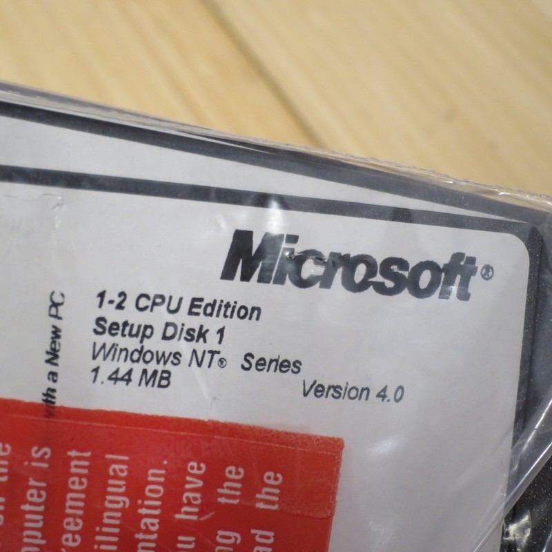Microsoft Windows NT 4.0 Workstation 1-2 CPU 3.5 in. Floppy Setup Disk Set - 12 gallery