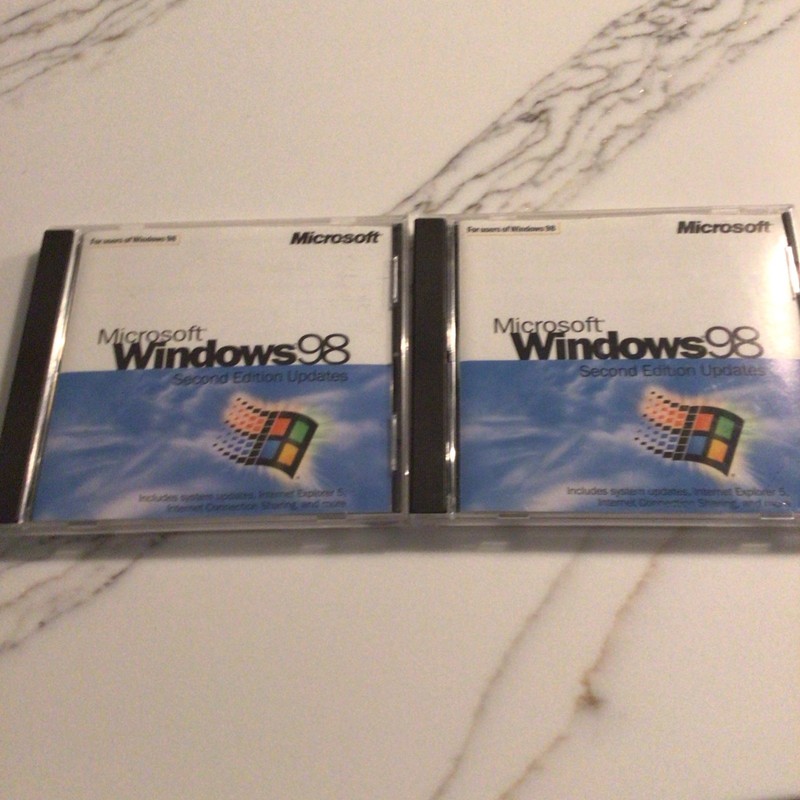 MS Office Professional & Bookshelf Windows 95 SEALED -2CD set
