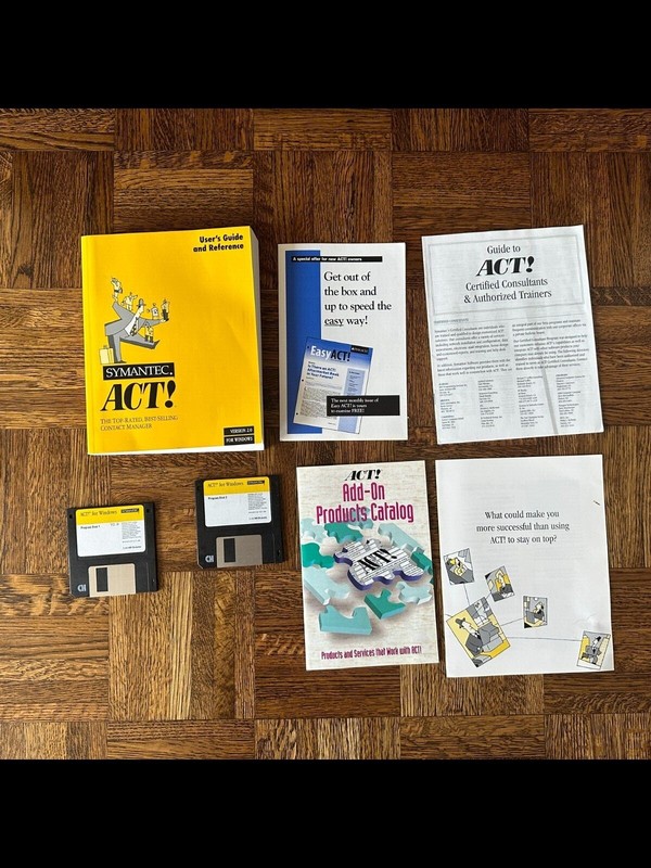 Symantec ACT! 4.0 Windows 95/NT PC Contact Management Software and Manual