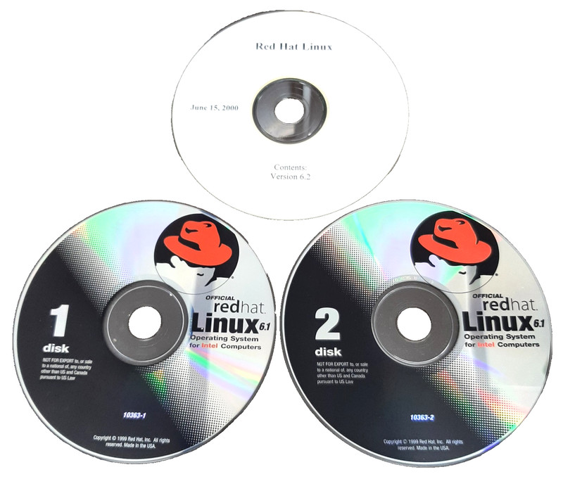 Red Hat Linux 6.1 Operating System 1999 CD Rom Software PC – Discs Only ~ BB29