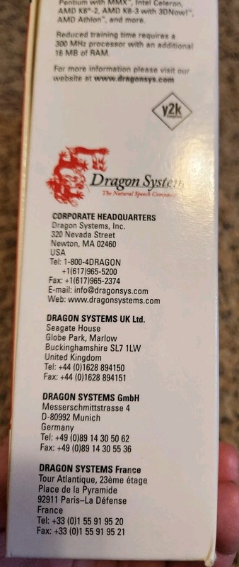 💥 Vtg 90s Dragon Naturally Speaking Standard Version 4 (PC) Win 95 CD-ROM gallery