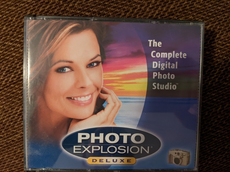 Nova Photo Explosion: The Complete Digital Photo Studio, Version 2.0 (PC, 2004)