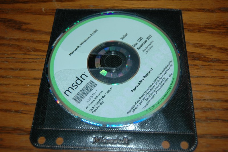 Microsoft MSDN Windows 8 (x86) November 2012 Disc 5105 Italian