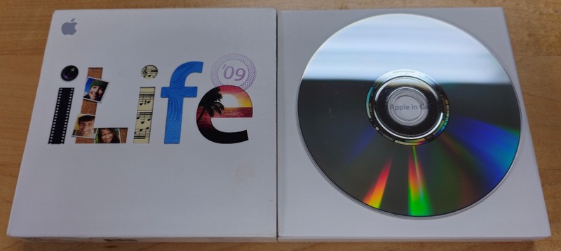 APPLE MB966Z/A iLIFE V9.0 MAC OS Software APPS SFT966 iPhoto / iMovie / iWeb