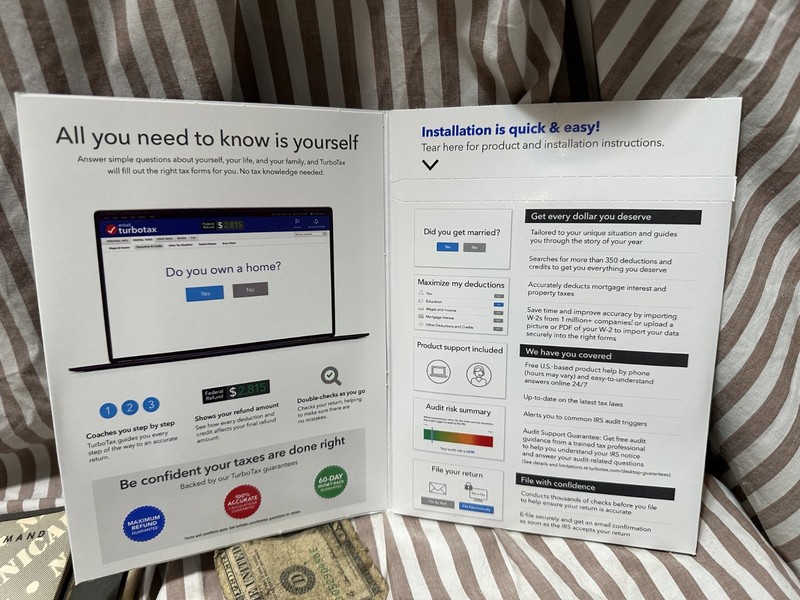 Turbotax Deluxe 2022 Federal Returns E-File + State Physical CD w license PC/MAC gallery