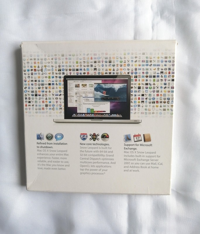 Apple Mac OS X Snow Leopard 10.6 Retail MC223Z/A Box Manuals Mint Condition gallery