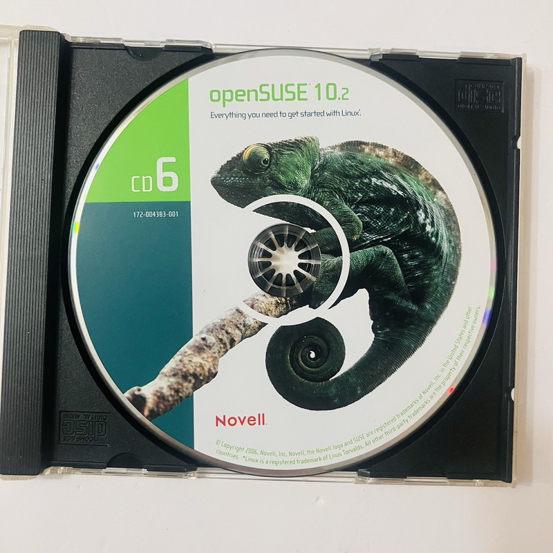 openSUSE 10.2 Linux Install Set 7 Disc DVD CD 32 64 Bit gallery
