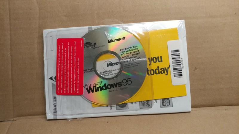 Microsoft Windows Windows 95 Operating System Software CD with Product Key USB