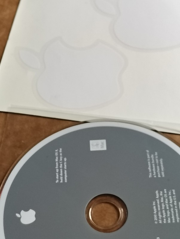 Mac Mini OS X Install & Applications DVDs, 2010 2Z691-6657-A, 2Z691-6658-A gallery