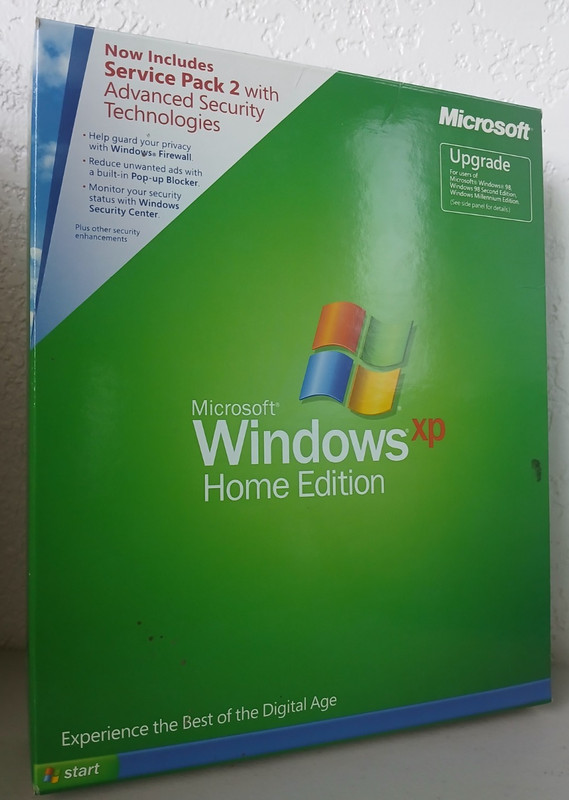 Microsoft Windows XP Home Edition Version 2002 w/ Product Install Key & Box
