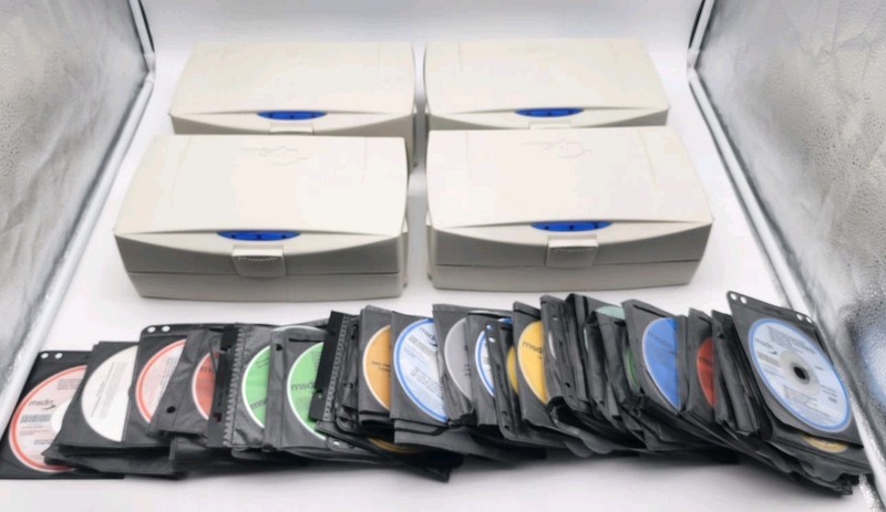 400 Discs Microsoft MSDN DVD CD Software Lot 2000-2008 w/ MSDN Cases