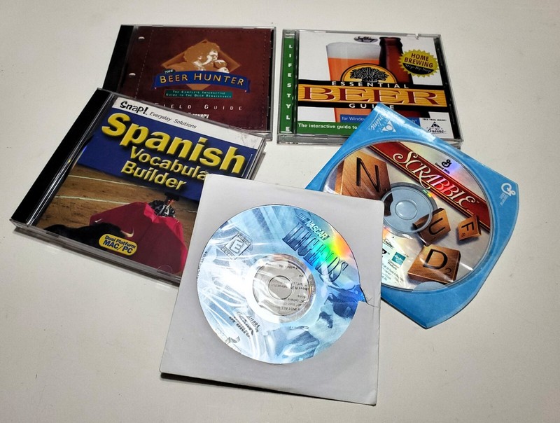 Lot of 5 PC Entertainment Discs From 2000s Windows Mac