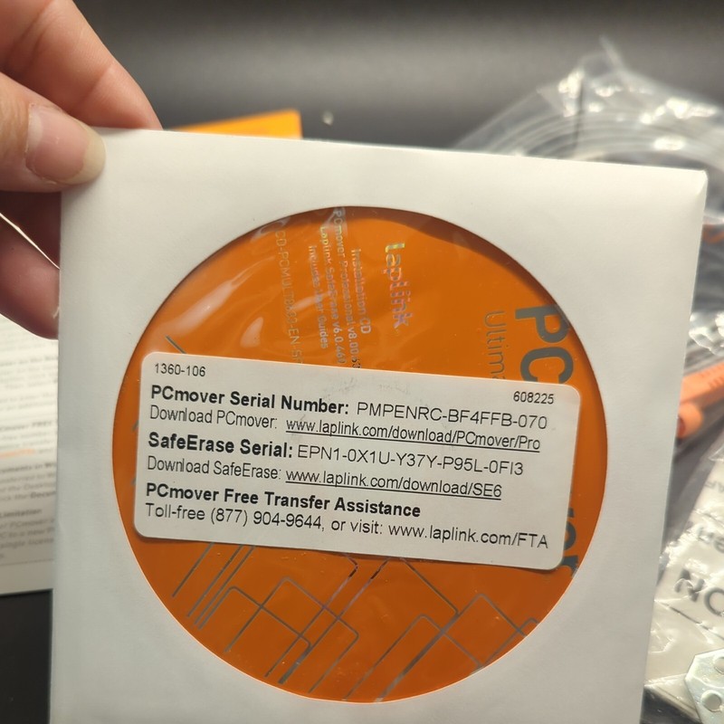 LapLink PCMover Ultimate SafeErase for Windows 8, 7, Vista, XP Open Box gallery