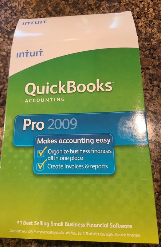 Intuit Quickbooks Accounting Desktop Pro 2009 for PC Windows XP/Vista w License