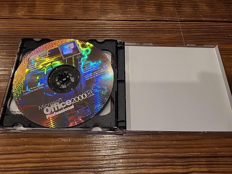 Microsoft Office 2000 Professional Academic Edition with Product Key. SR-1 gallery