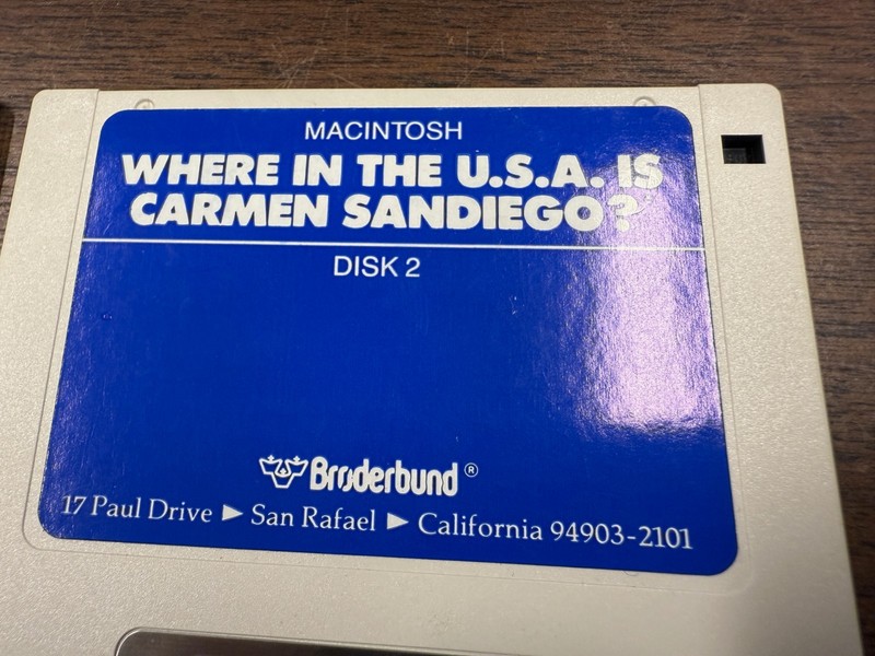 Vintage Apple software : Where in the U.S.A. is Carmen Sandiego? gallery