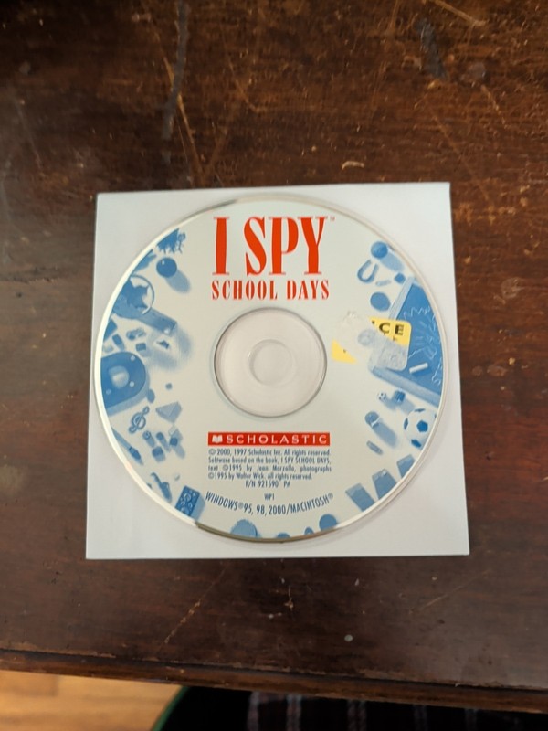 Scholastic I Spy School Days Educational PC Game-Disc Only-Win 95/98/2000/MAC